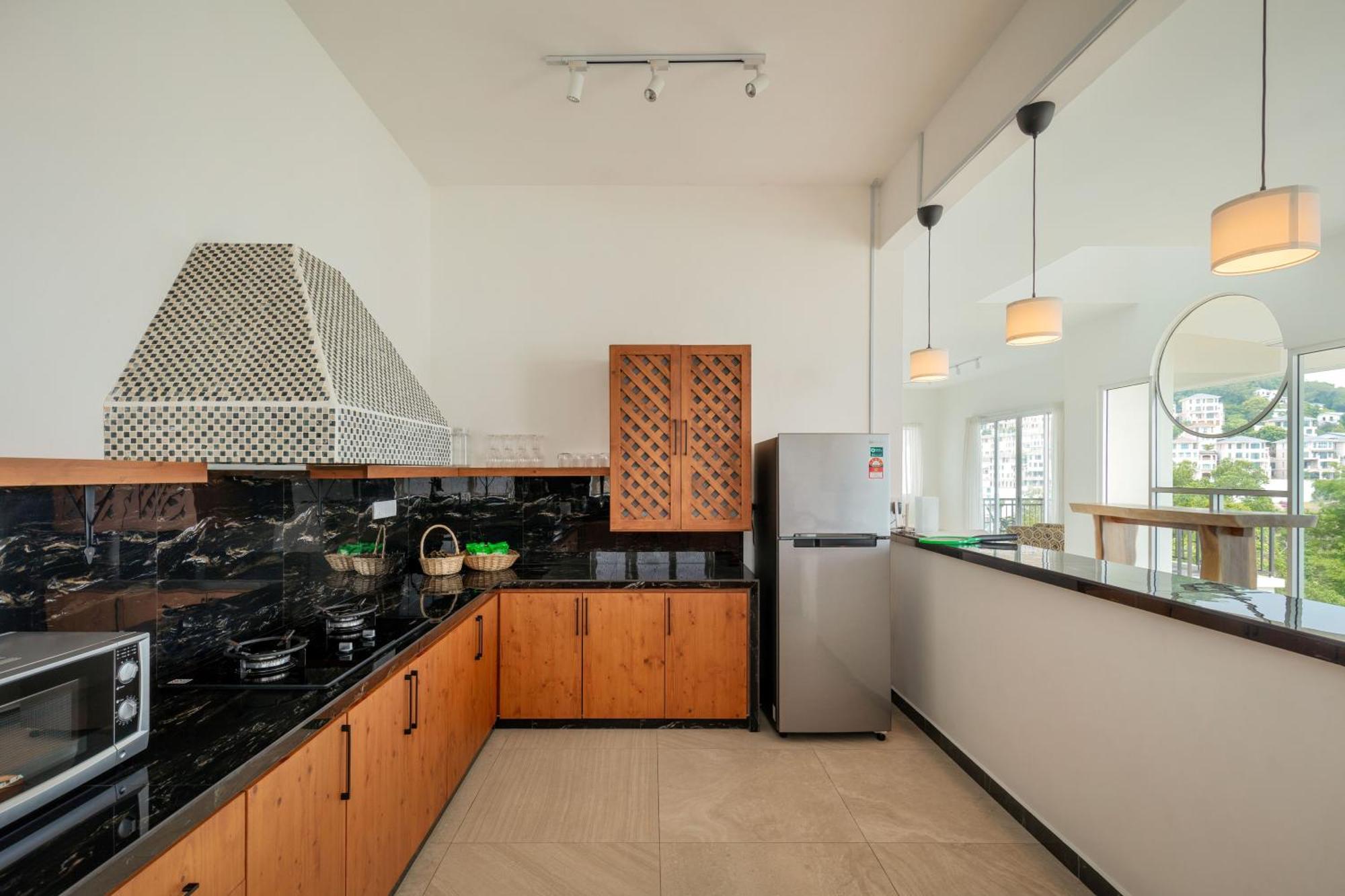 Panoramic Seaview Holiday Home - Batu Feringgi Exteriör bild